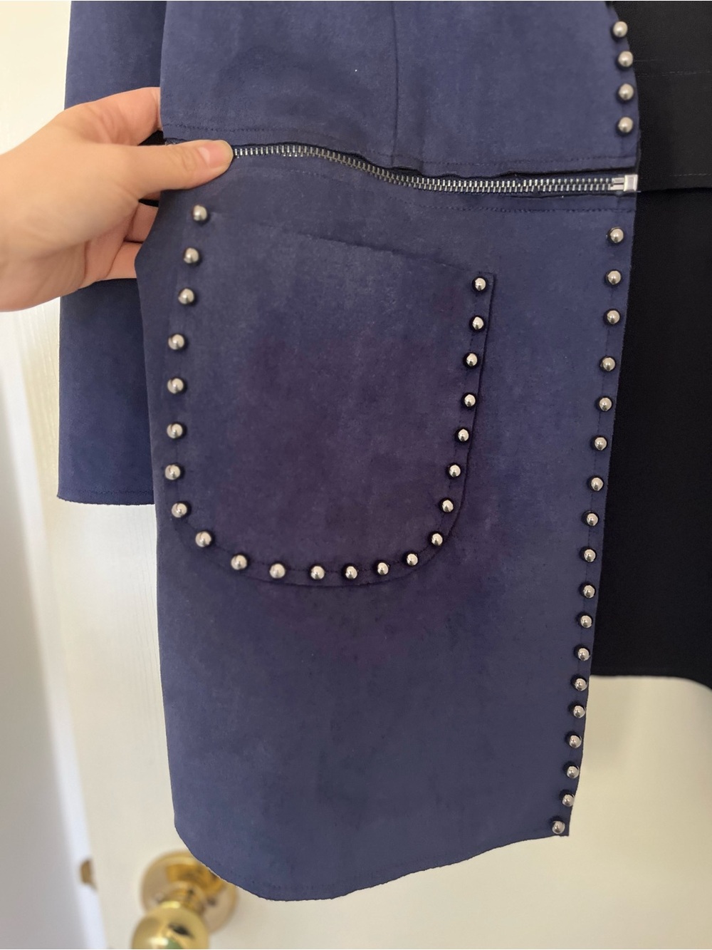 Laura Petites Navy Stud-Trim Longline Blazer - Picture 6 of 6